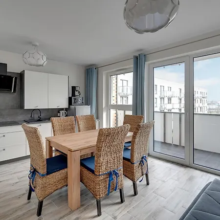 Nadmorskie Tarasy Apartment